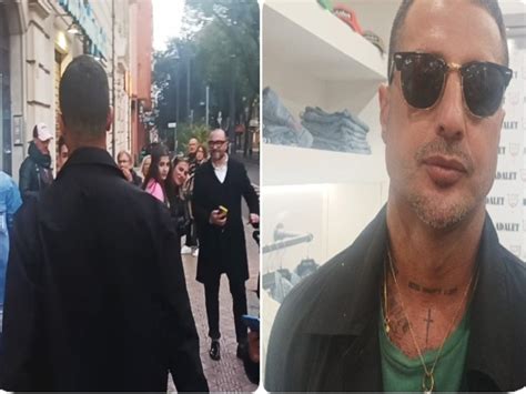 Fabrizio Corona a Cagliari, selfie e sorrisi con i fan in .